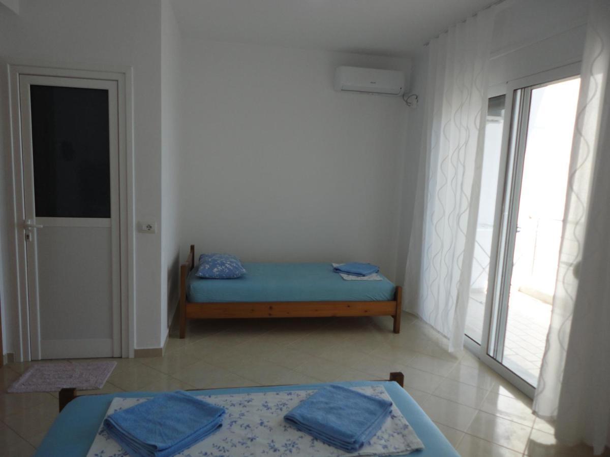 Spiro Guest House Himare Ngoại thất bức ảnh