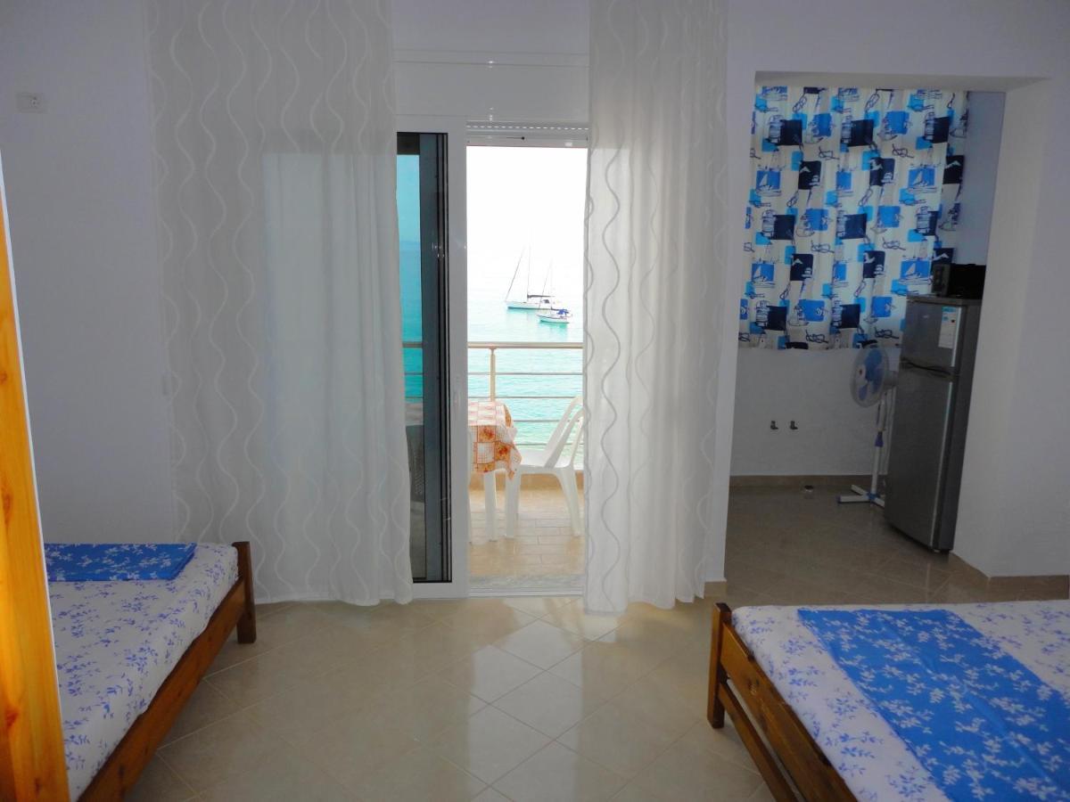 Spiro Guest House Himare Ngoại thất bức ảnh
