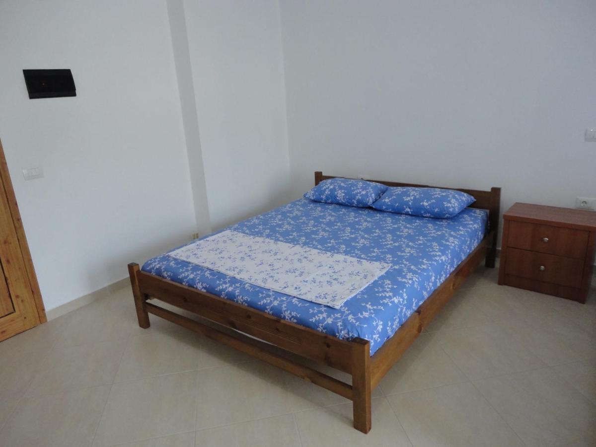 Spiro Guest House Himare Ngoại thất bức ảnh