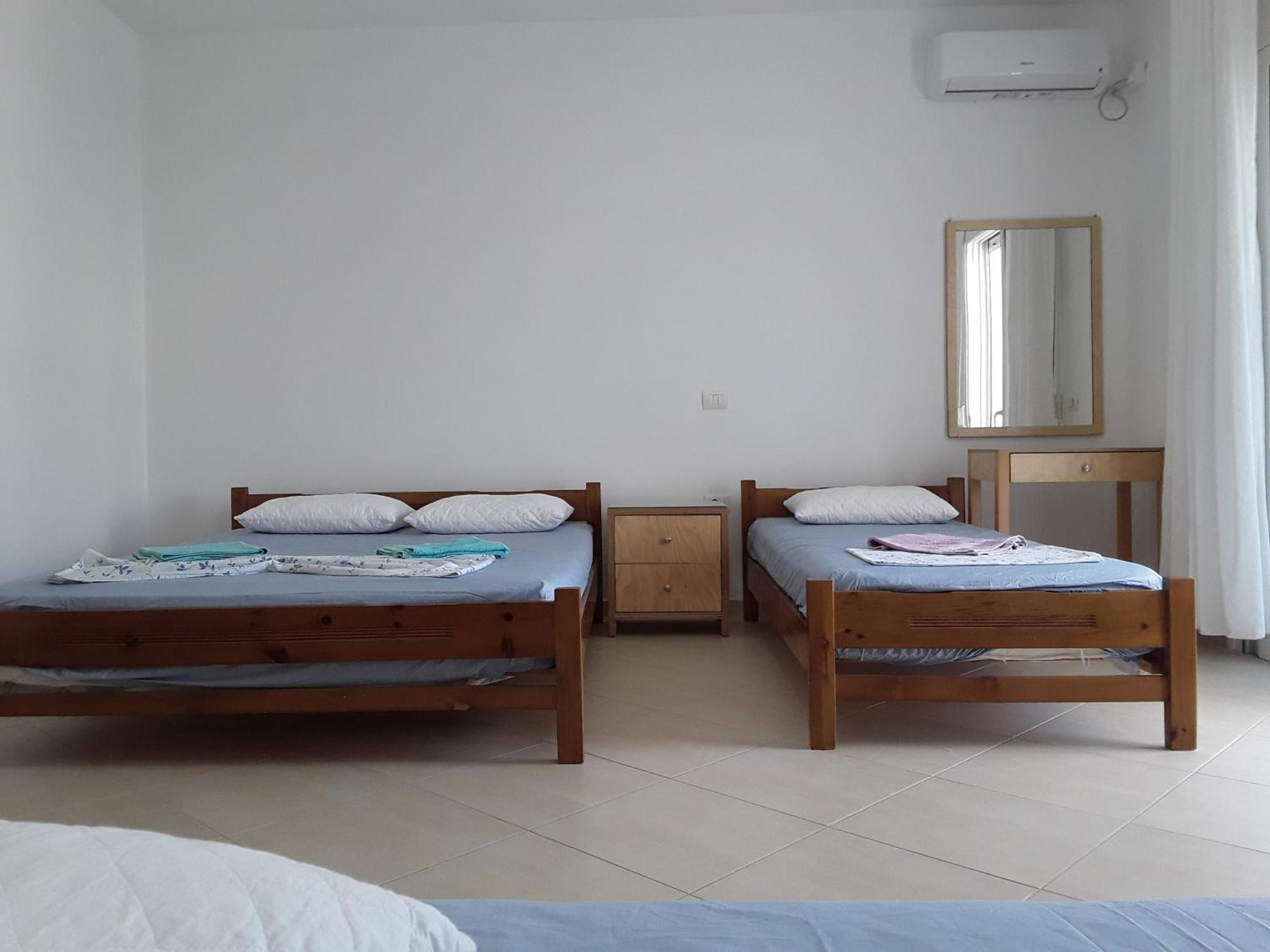 Spiro Guest House Himare Ngoại thất bức ảnh