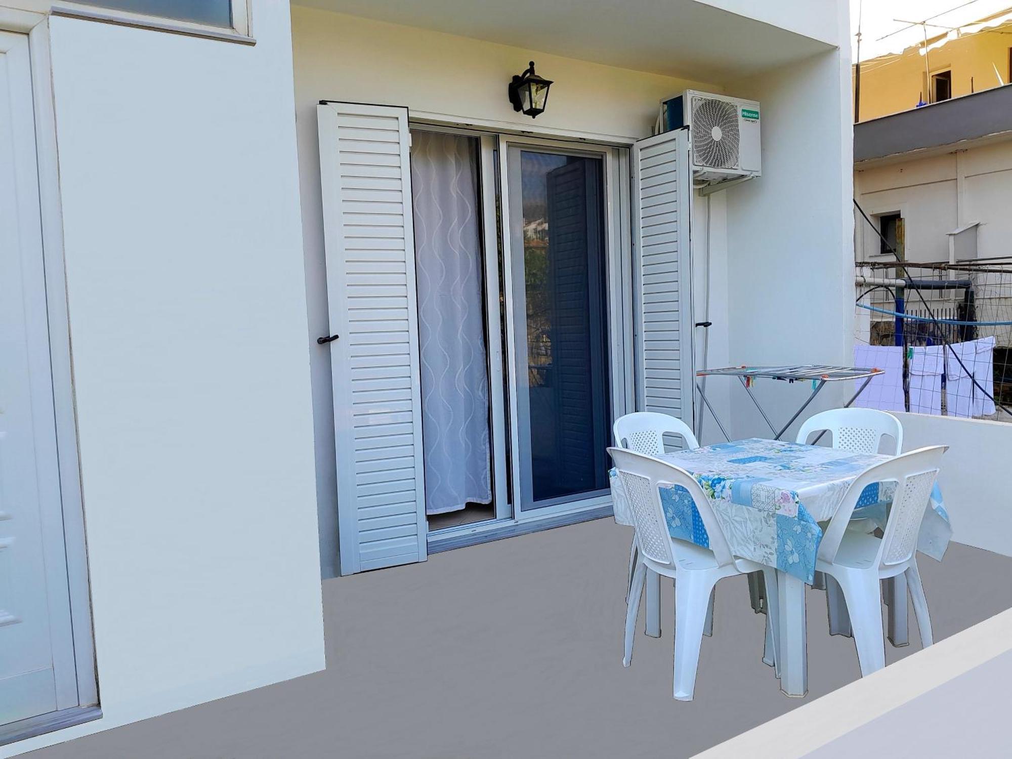 Spiro Guest House Himare Ngoại thất bức ảnh